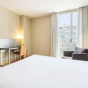 Habitación doble estándar Hotel ILUNION Auditori Barcelona